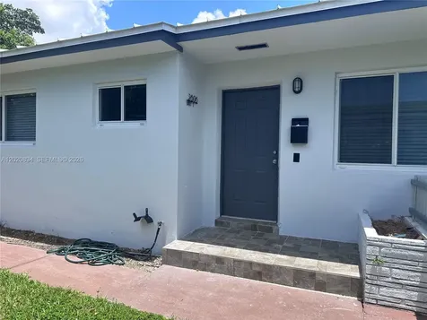 2806 SW 35th Avenue Miami FL 33133