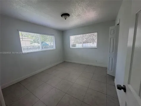 2806 SW 35th Avenue Miami FL 33133