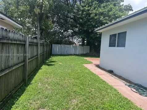 2806 SW 35th Avenue Miami FL 33133