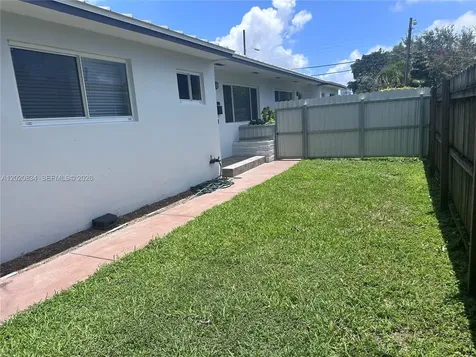 2806 SW 35th Avenue Miami FL 33133