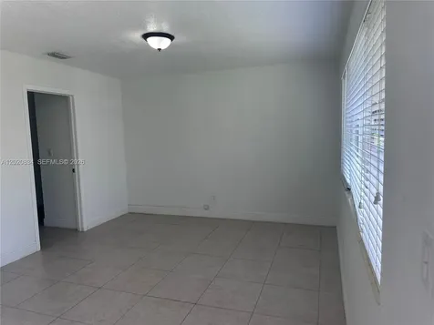 2806 SW 35th Avenue Miami FL 33133