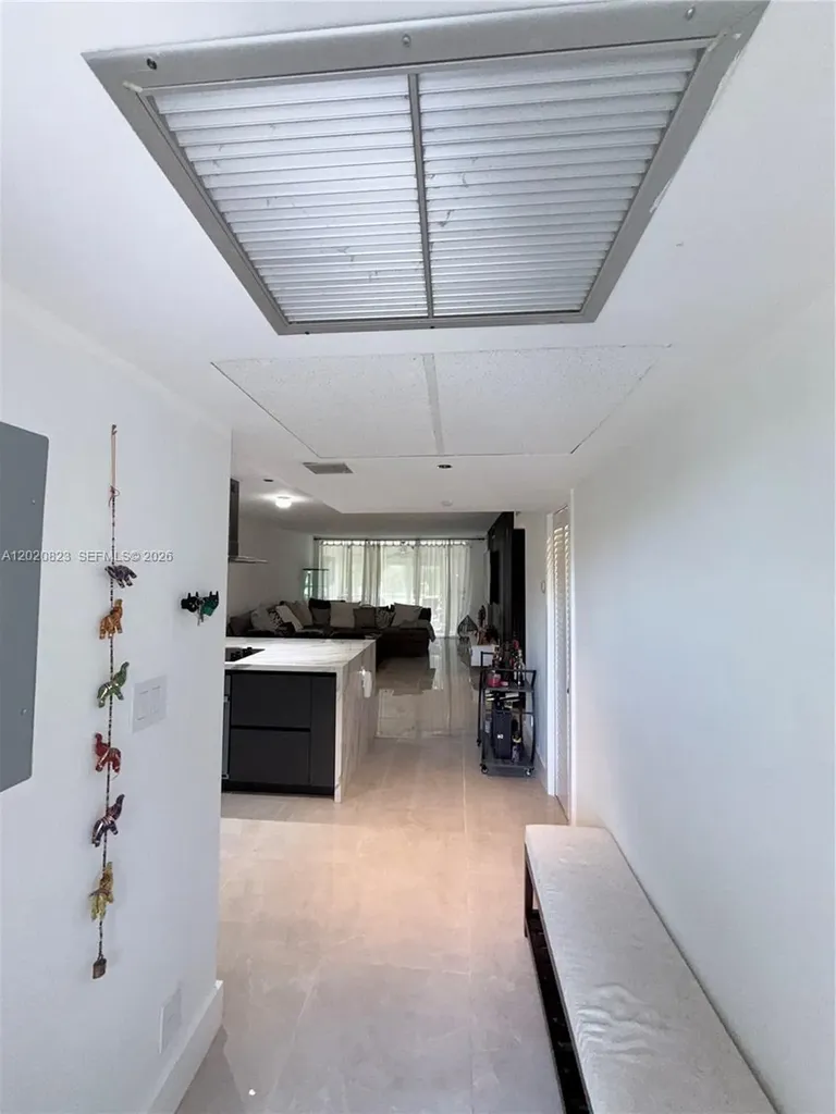 605 Oaks Drive Pompano Beach FL 33069