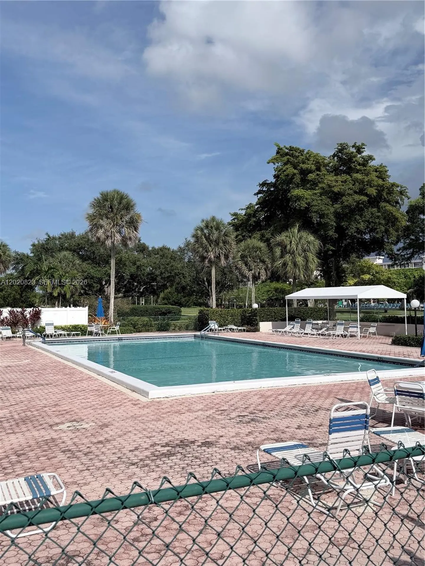 605 Oaks Drive Pompano Beach FL 33069