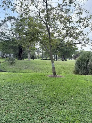 605 Oaks Drive Pompano Beach FL 33069