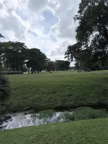 605 Oaks Drive Pompano Beach FL 33069