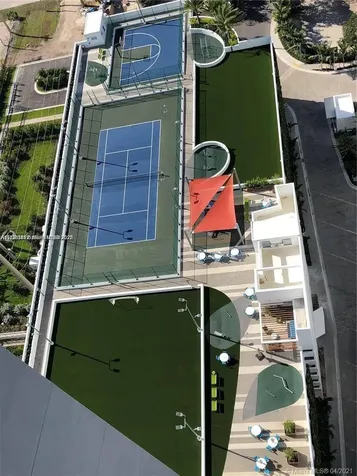 16385 Biscayne Boulevard North Miami Beach FL 33160