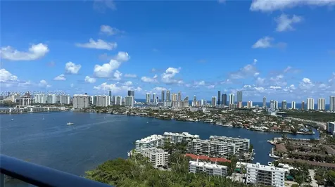 16385 Biscayne Boulevard North Miami Beach FL 33160