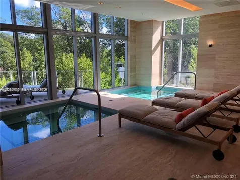 16385 Biscayne Boulevard North Miami Beach FL 33160