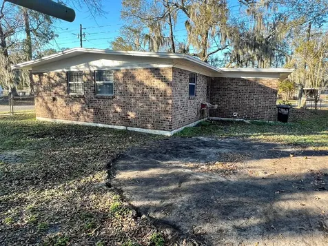 2644 West Jacksonville FL 32209