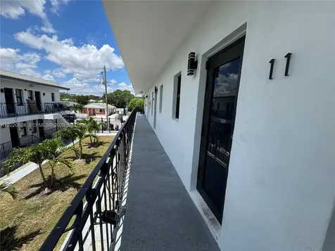 1971 NW 2nd Court Miami FL 33136