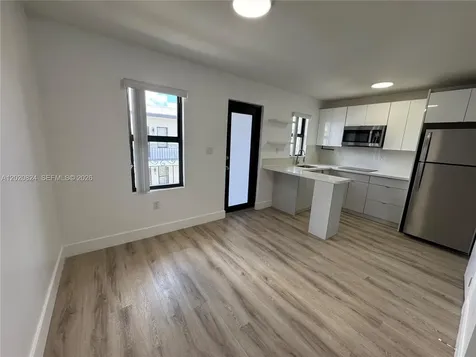 1971 NW 2nd Court Miami FL 33136