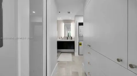 6917 Collins Avenue Miami Beach FL 33141