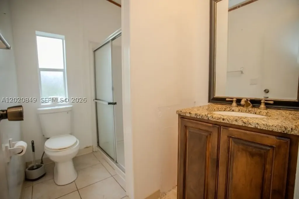 3880 Packinghouse Road Other City - In The State Of Florida FL 33920