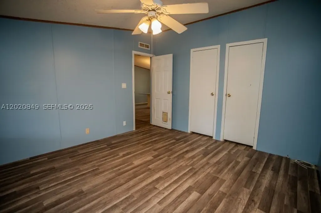 3880 Packinghouse Road Other City - In The State Of Florida FL 33920