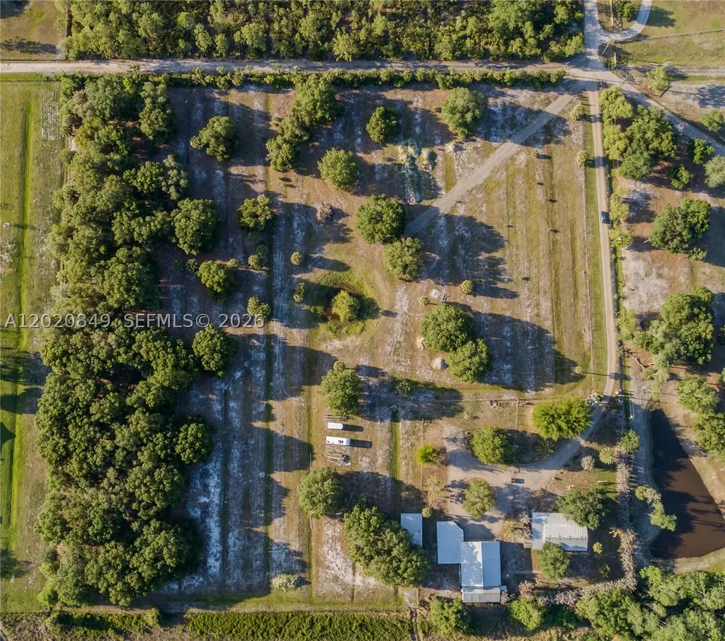3880 Packinghouse Road Other City - In The State Of Florida FL 33920