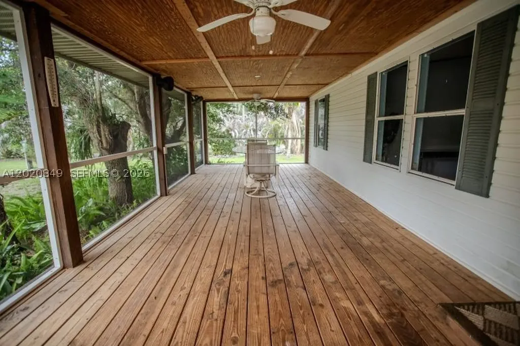 3880 Packinghouse Road Other City - In The State Of Florida FL 33920