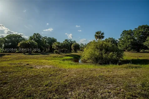 3880 Packinghouse Road Other City - In The State Of Florida FL 33920