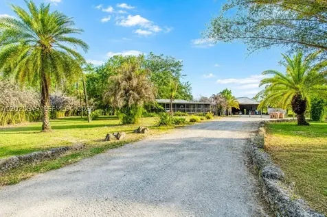 3880 Packinghouse Road Other City - In The State Of Florida FL 33920