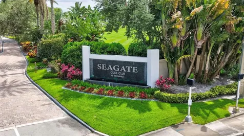 830 Greensward Court Delray Beach FL 33445