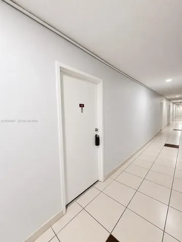 1460 NE 169th Street North Miami Beach FL 33162