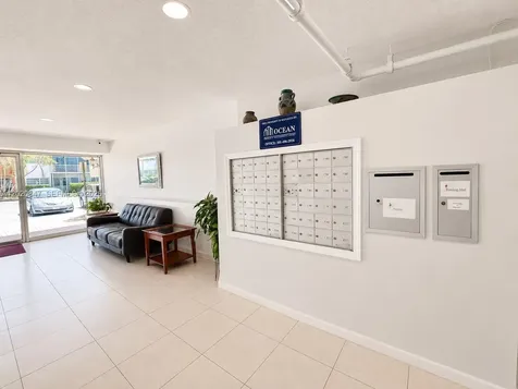 1460 NE 169th Street North Miami Beach FL 33162