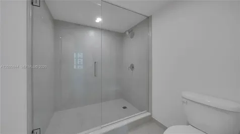 555 NE 34th Street Miami FL 33137