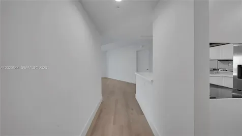555 NE 34th Street Miami FL 33137