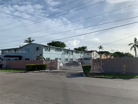 1581 NE 8th Street Homestead FL 33033