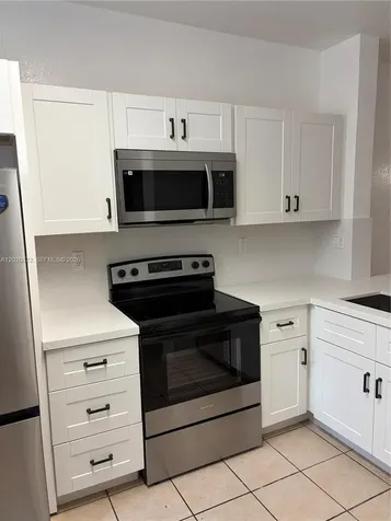 8835 S Isles Circle Tamarac FL 33321