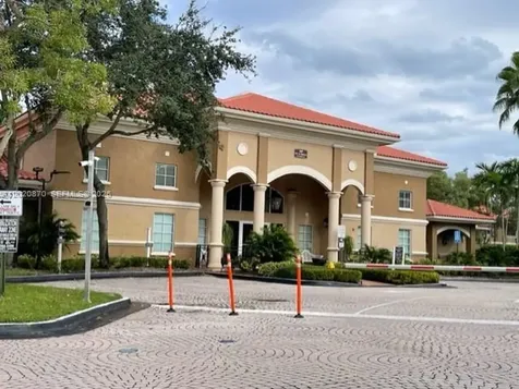 131 SW 117th Avenue Pembroke Pines FL 33025