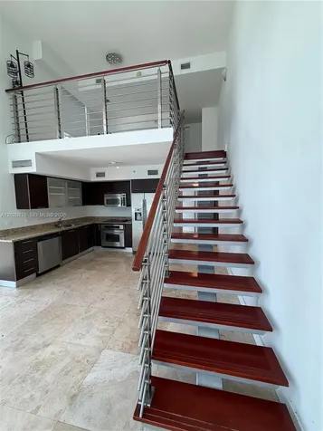 41 SE 5th Street Miami FL 33131