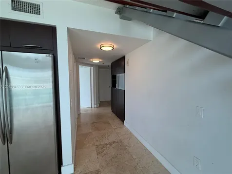 41 SE 5th Street Miami FL 33131