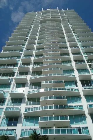 41 SE 5th Street Miami FL 33131