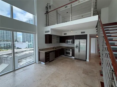 41 SE 5th Street Miami FL 33131