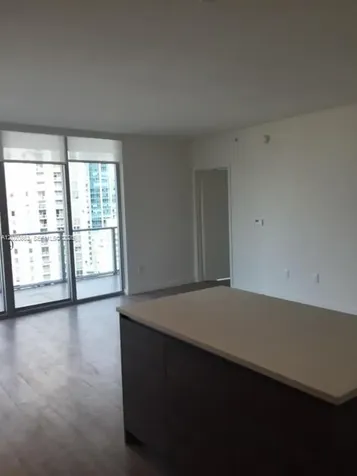 1100 S Miami Avenue Miami FL 33130