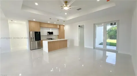 3114 6th Street W Other City - In The State Of Florida FL 33971
