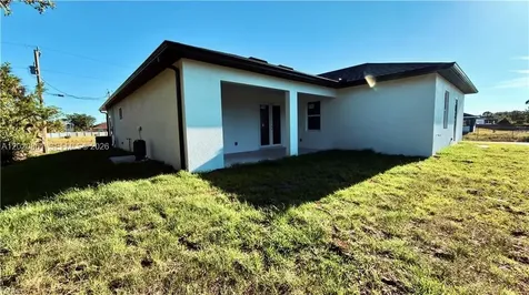 3114 6th Street W Other City - In The State Of Florida FL 33971