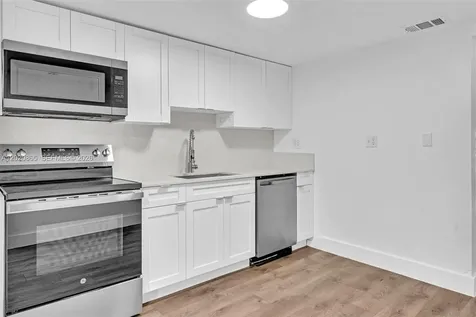 2636 SW 29th Court Miami FL 33133
