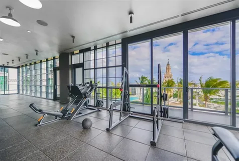 159 NE 6th Street Miami FL 33132