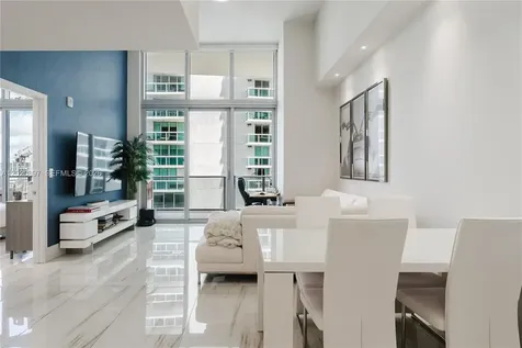488 NE 18th Street Miami FL 33132