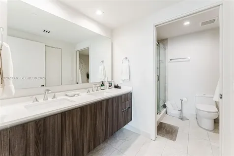 488 NE 18th Street Miami FL 33132