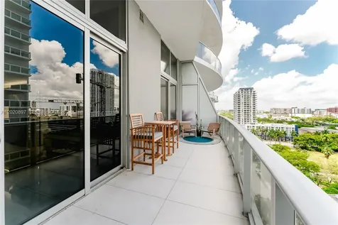 488 NE 18th Street Miami FL 33132