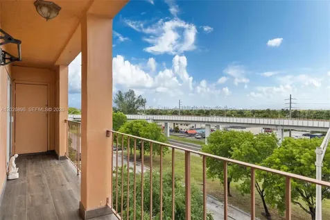 440 E 23rd Street Hialeah FL 33013