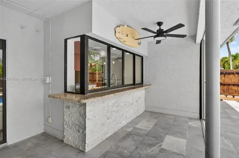 10407 NW 5th Street Plantation FL 33324