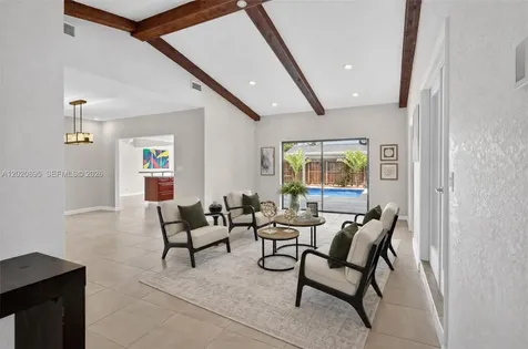 10407 NW 5th Street Plantation FL 33324