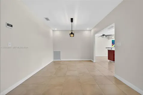 10407 NW 5th Street Plantation FL 33324