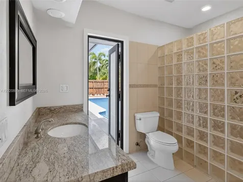 10407 NW 5th Street Plantation FL 33324