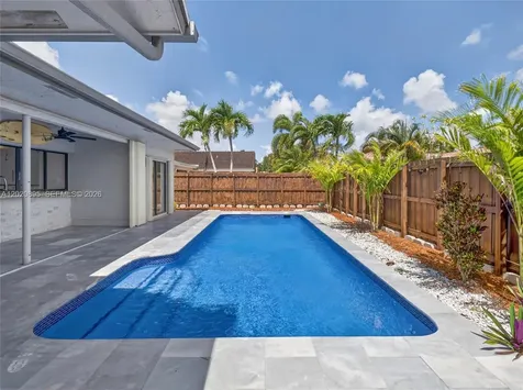 10407 NW 5th Street Plantation FL 33324