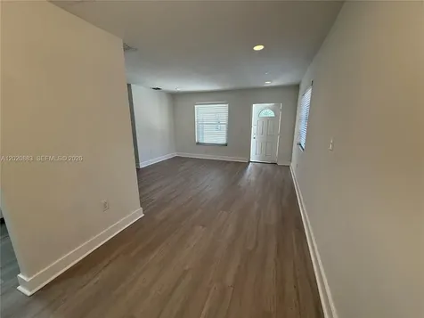 1809 NW 33rd Street Miami FL 33142