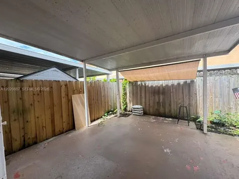 8059 NW 8th Street Miami FL 33126